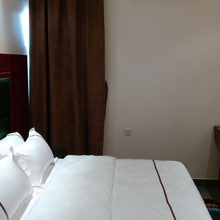 Al Yamama Palace - Al Rawdah 3 Aparthotel Riaad Buitenkant foto